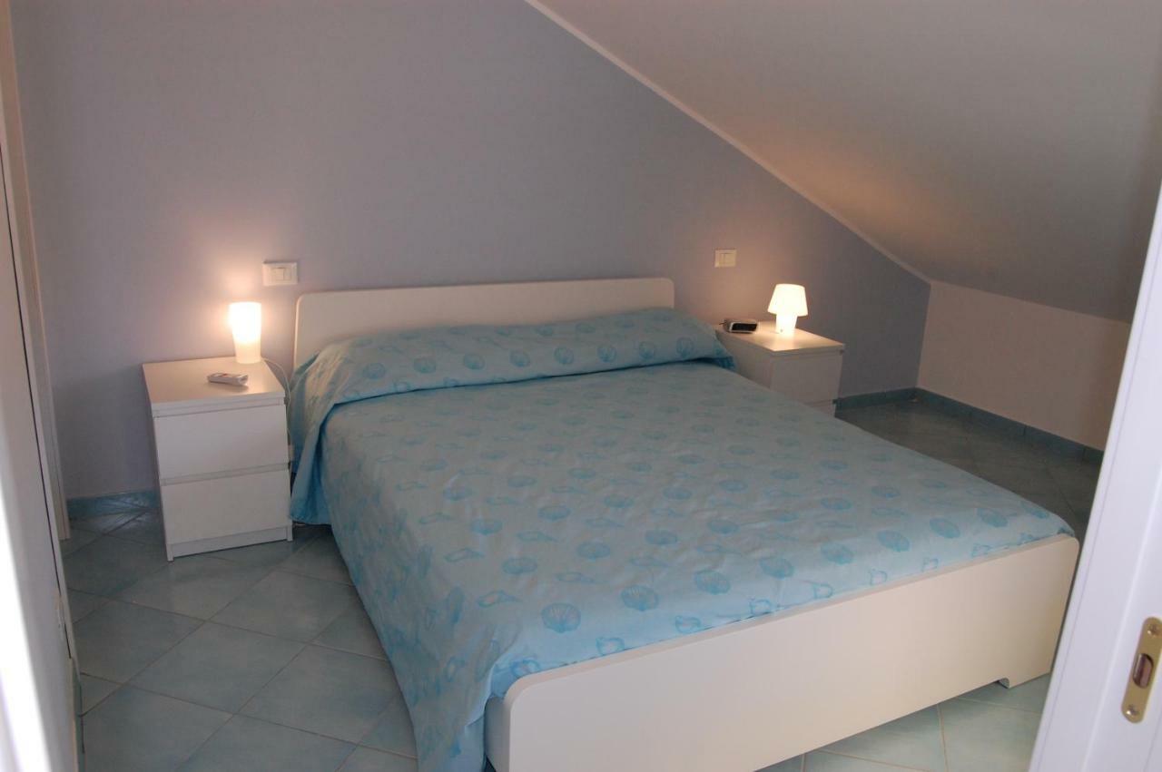Golfo Di Tindari Apartments Falcone Exterior photo