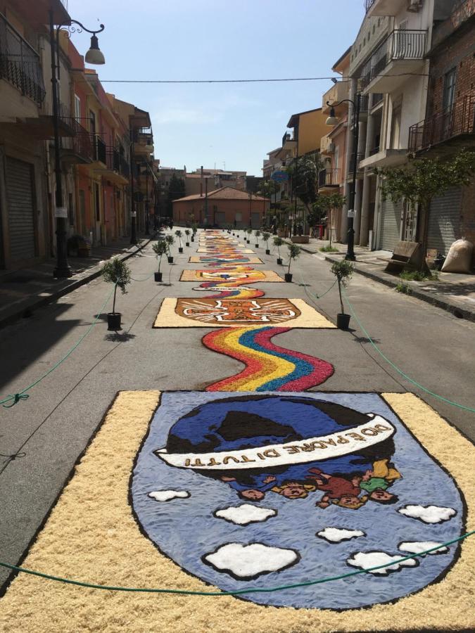 Golfo Di Tindari Apartments Falcone Exterior photo